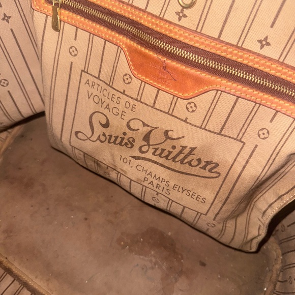 Authentic LV neverfull MM - Picture 5 of 5